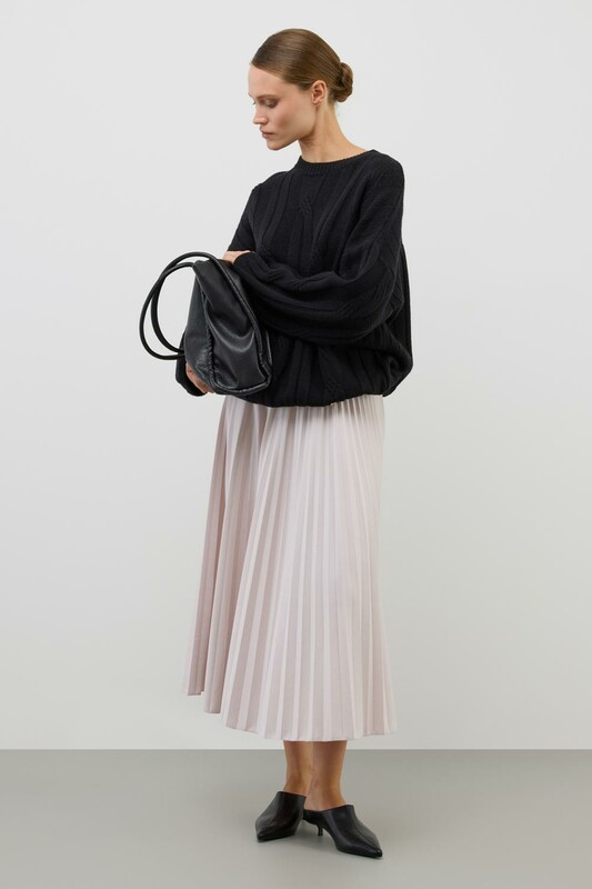 ���� ���